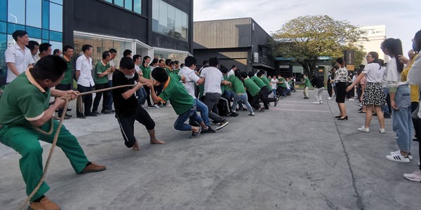 廣東辦公家具廠家?，斒藙趧?dòng)節(jié)活動(dòng)花絮
